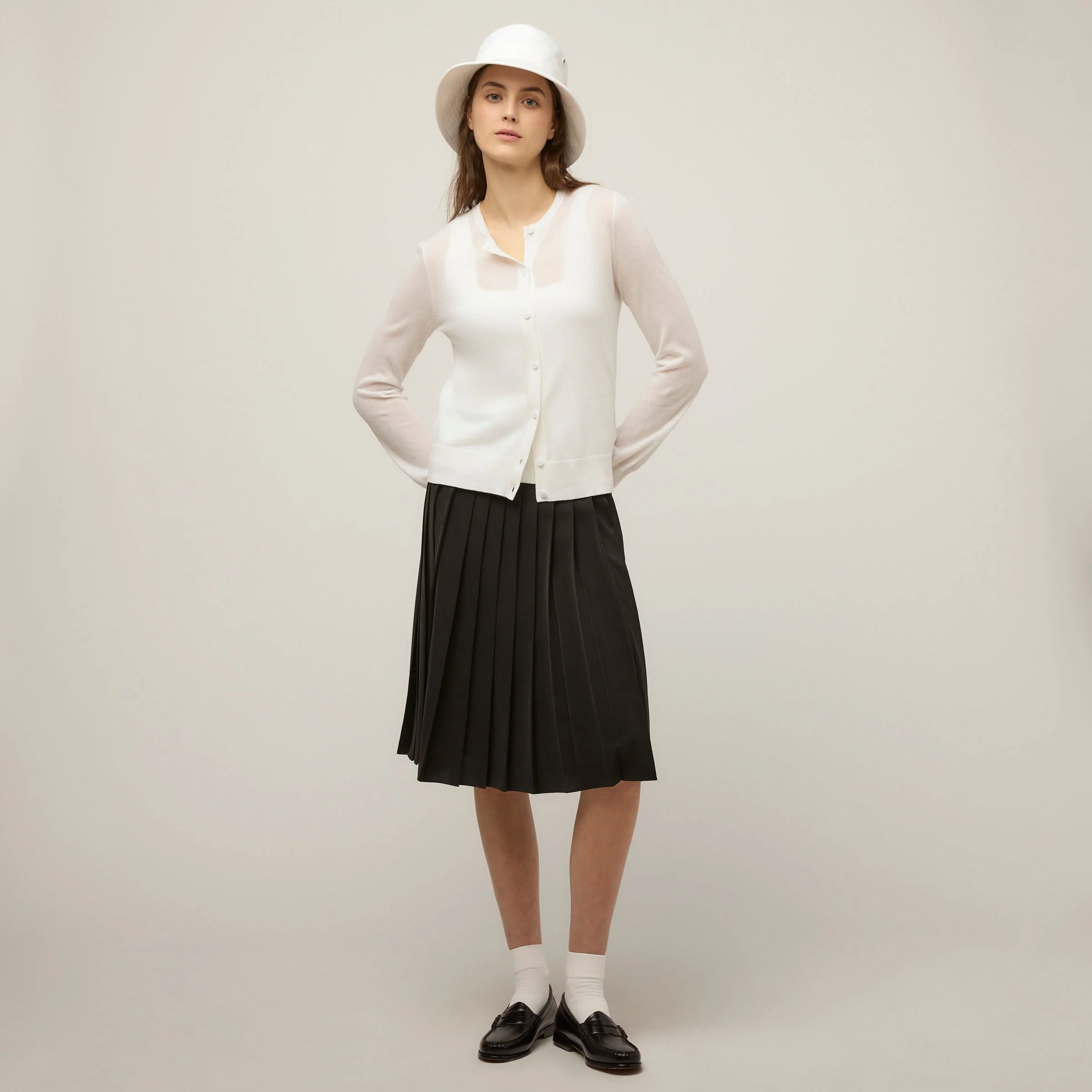 Extrafine Lightweight Cardigan - Image 6