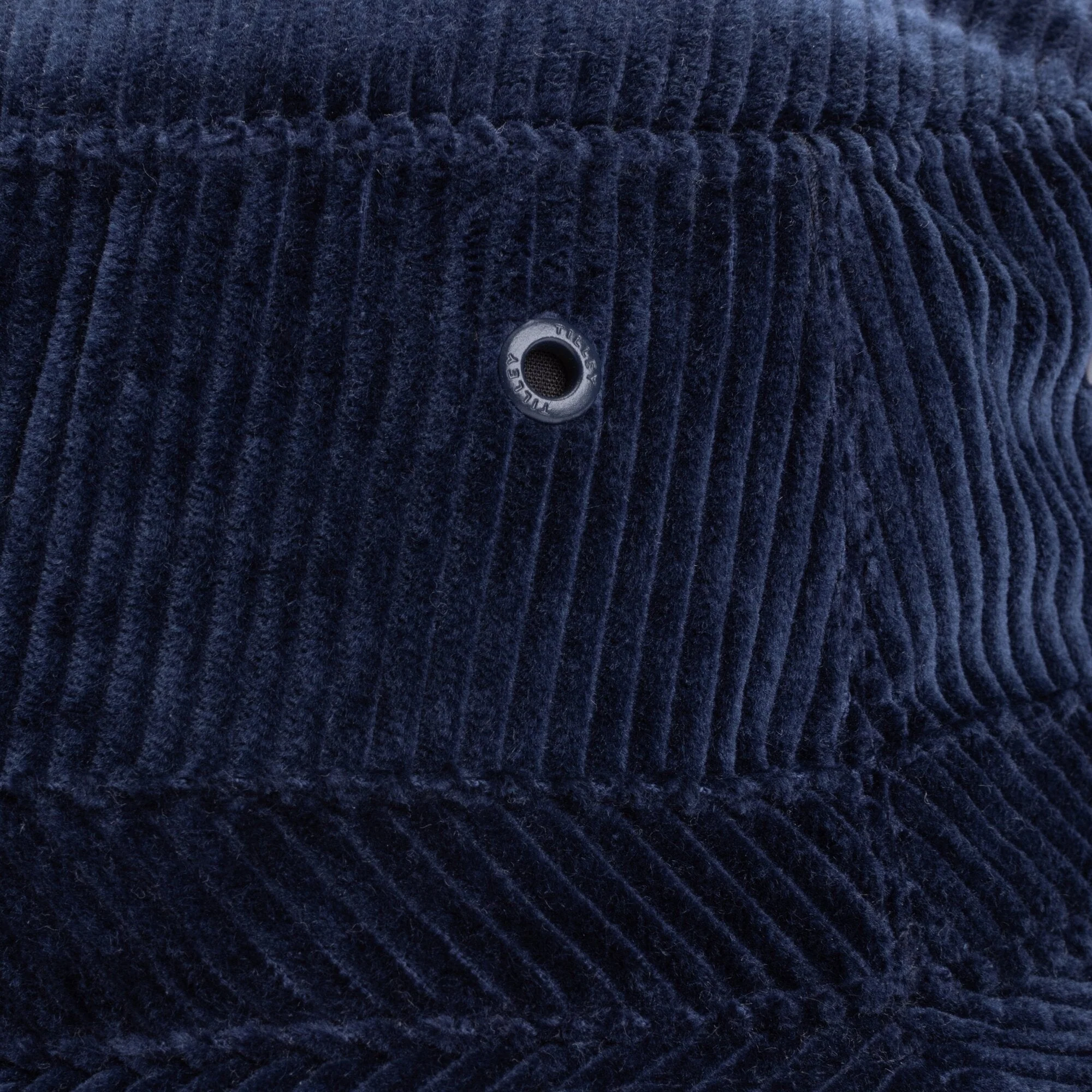 Iconic T1 Cord Bucket - Image 38