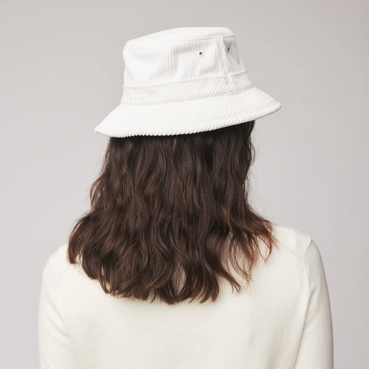 Iconic T1 Cord Bucket - Image 49