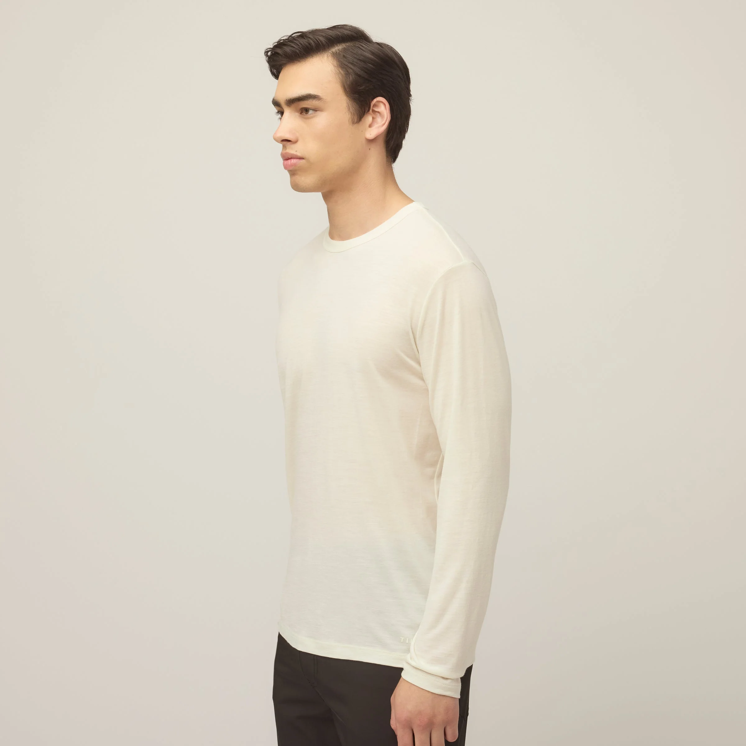 Merino Long Sleeve T-shirt - Image 17