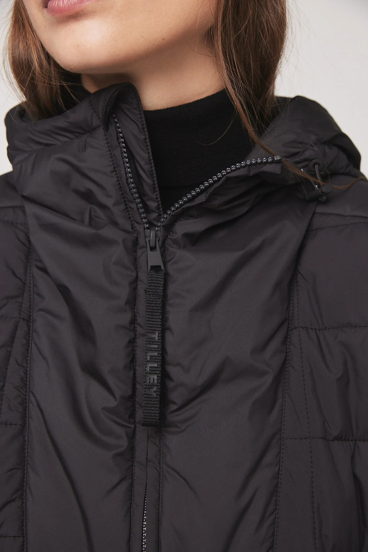 Packable Quilted Anorak - Image 7