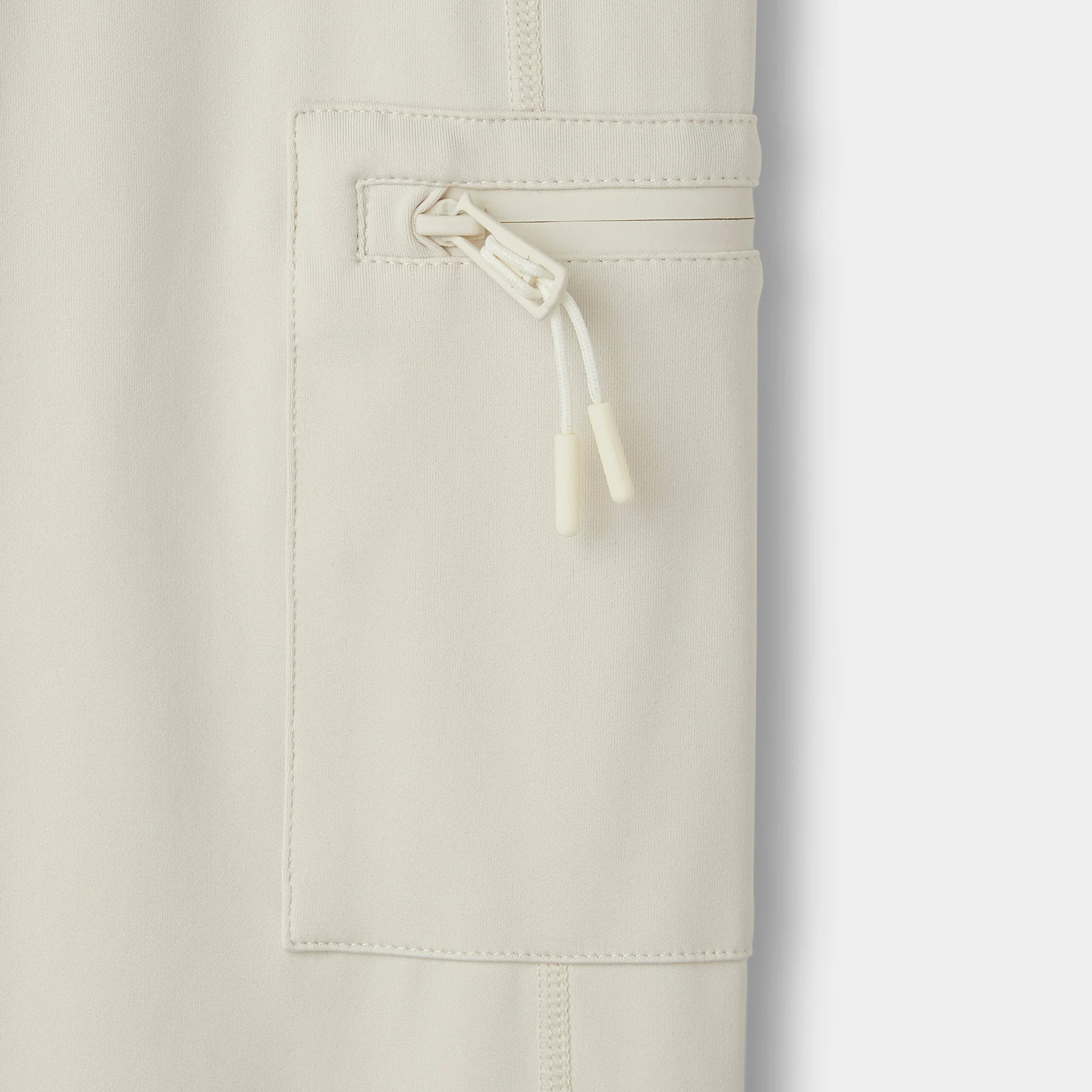 Recycled Trek Legging - Image 7