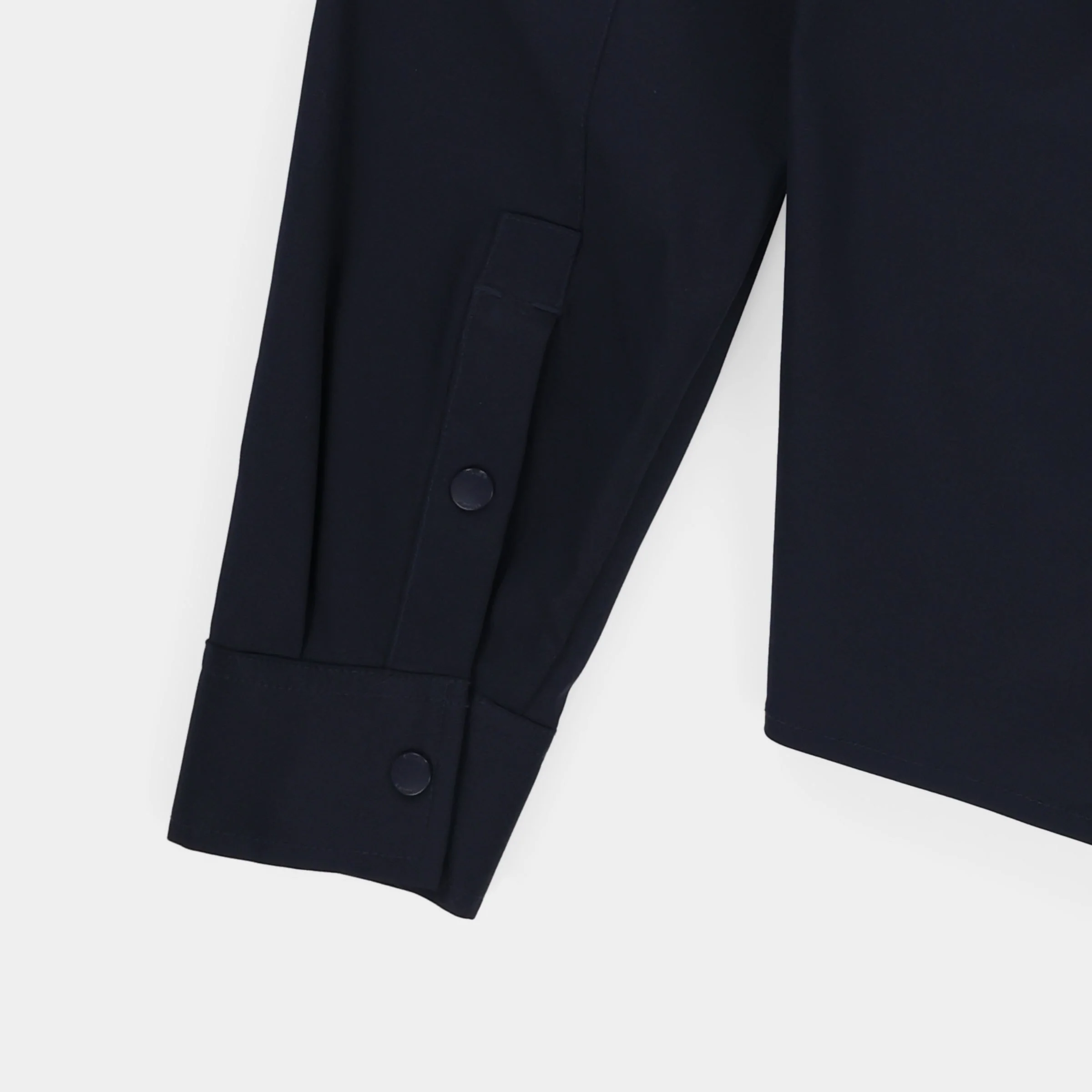 Roam Long Sleeve Safari Shirt - Image 32