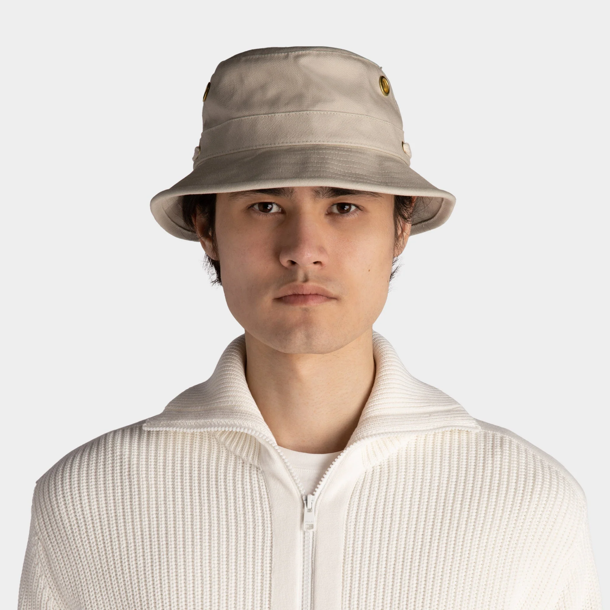 T1 Iconic Bucket Hat - Image 102