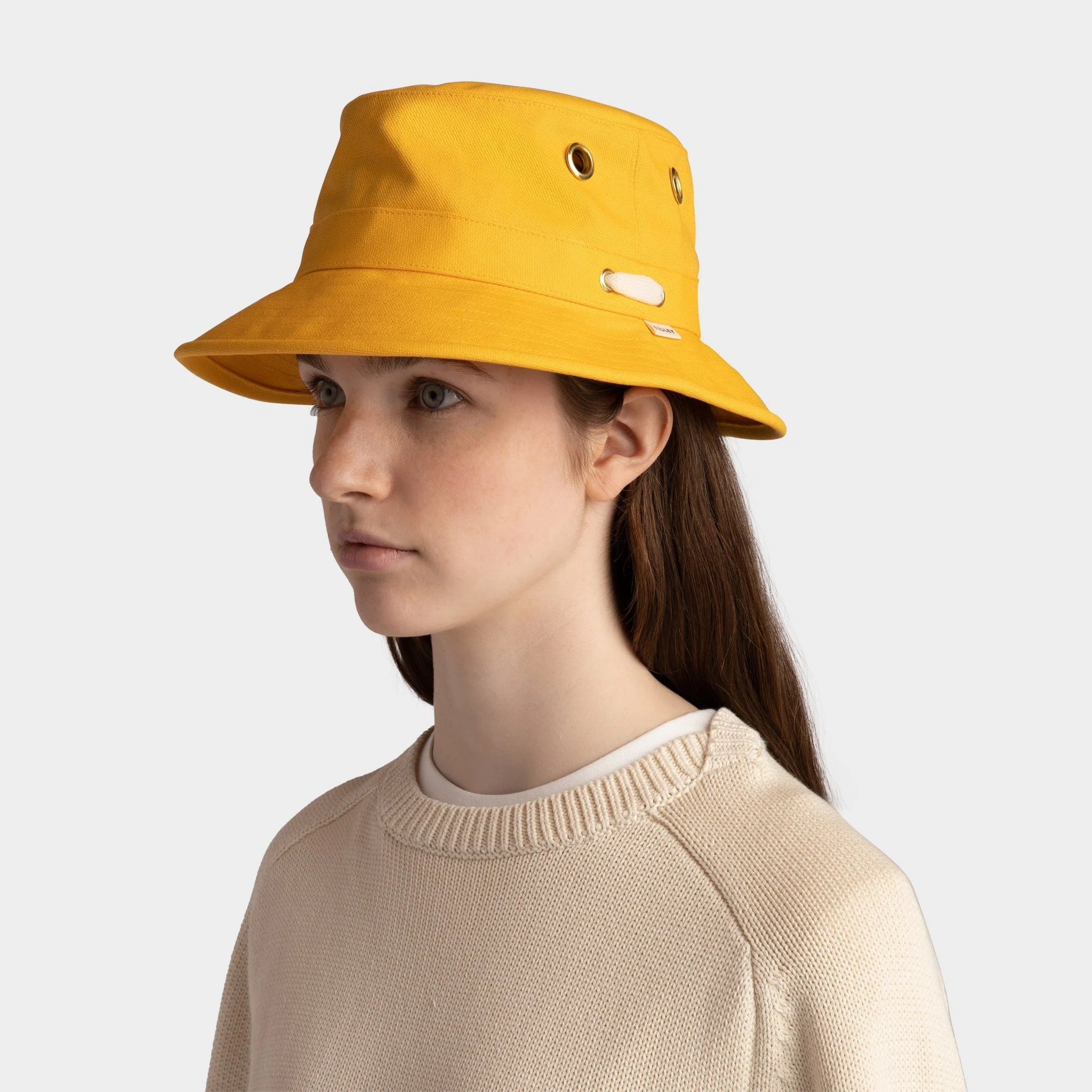 T1 Iconic Bucket Hat - Image 136