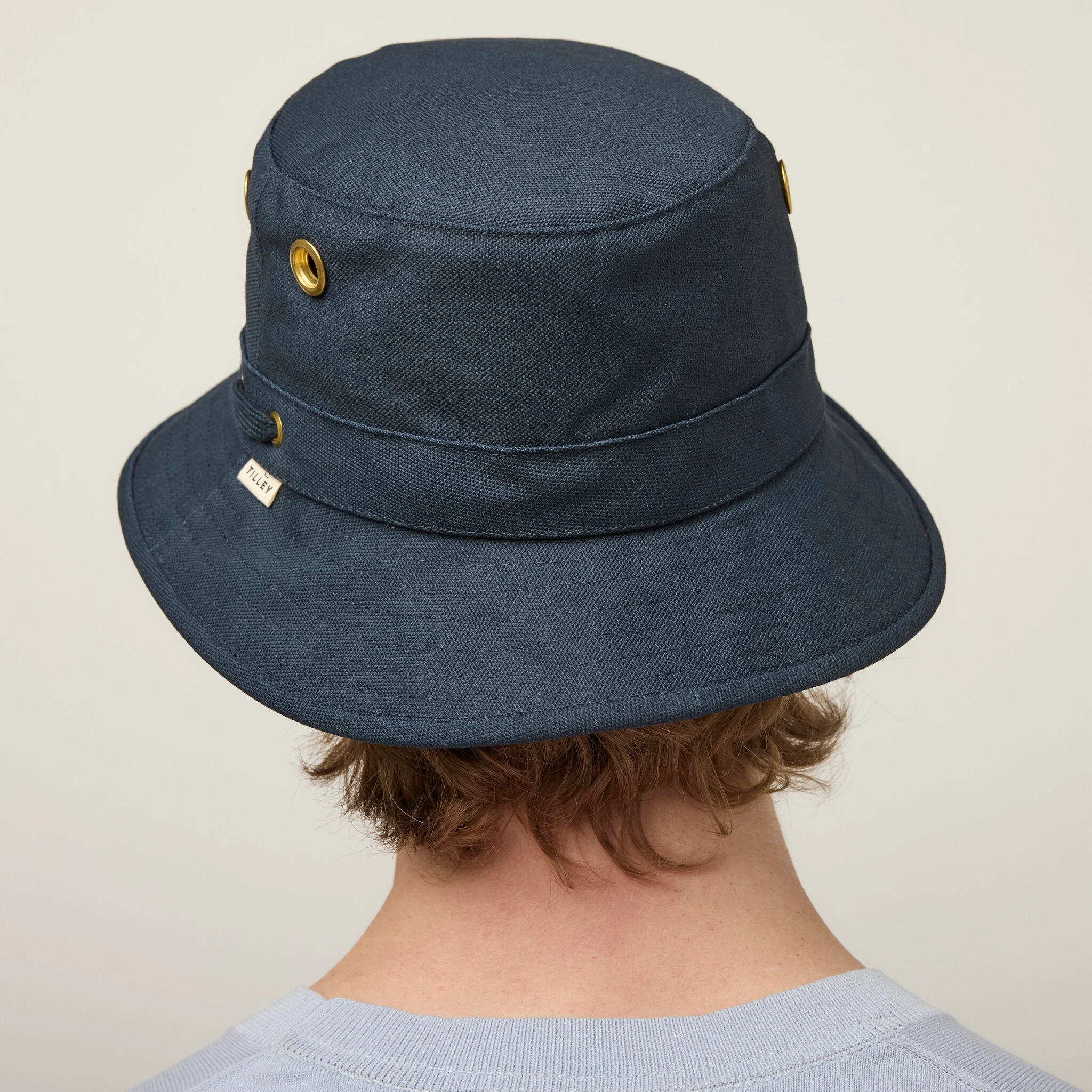 T1 Iconic Bucket Hat - Image 14