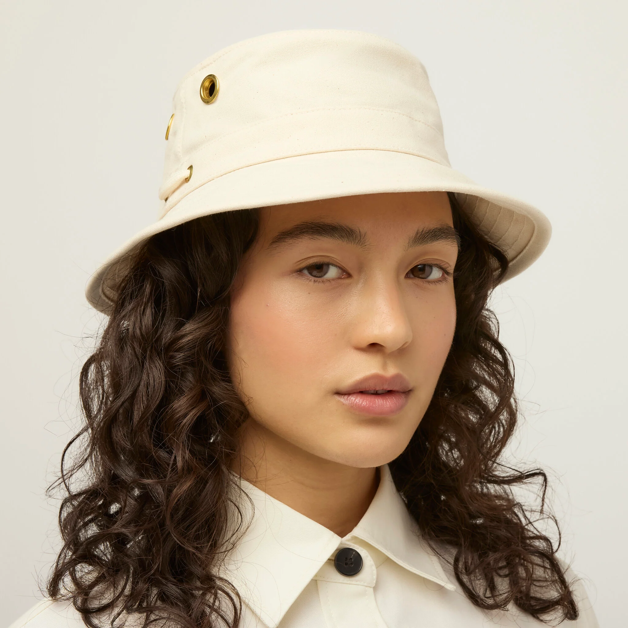T1 Iconic Bucket Hat - Image 159