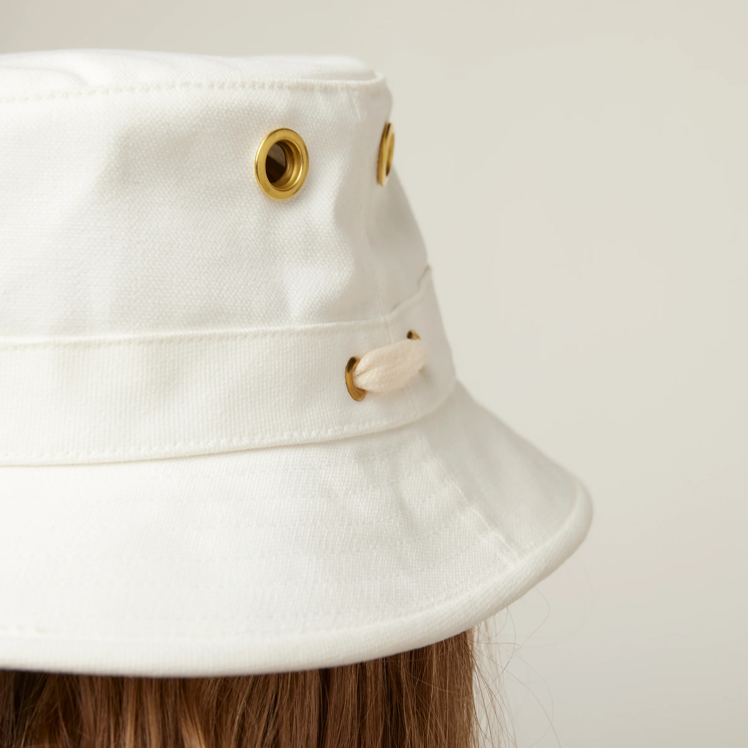 T1 Iconic Bucket Hat - Image 6