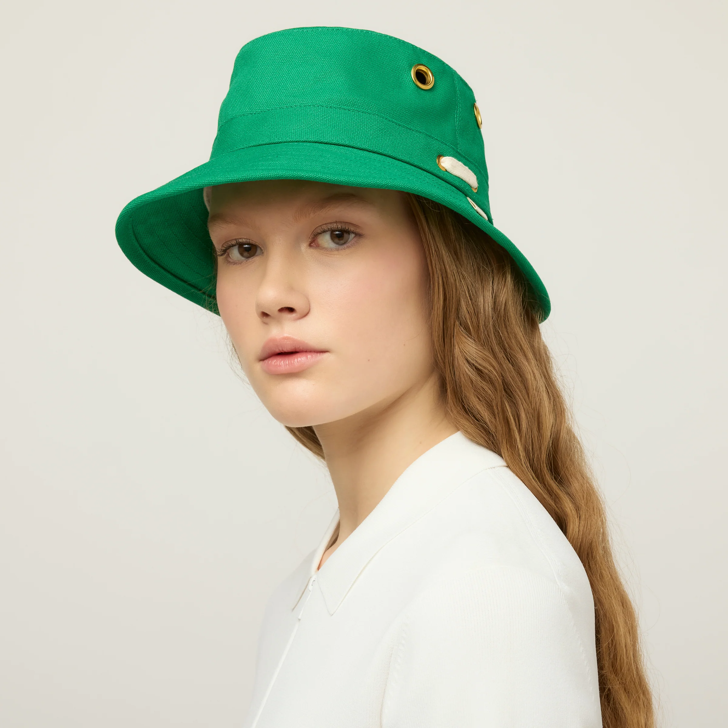 T1 Iconic Bucket Hat - Image 85