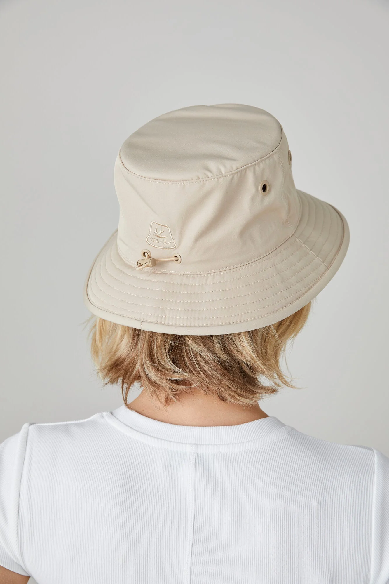 T1 Performance Bucket Hat - Image 55