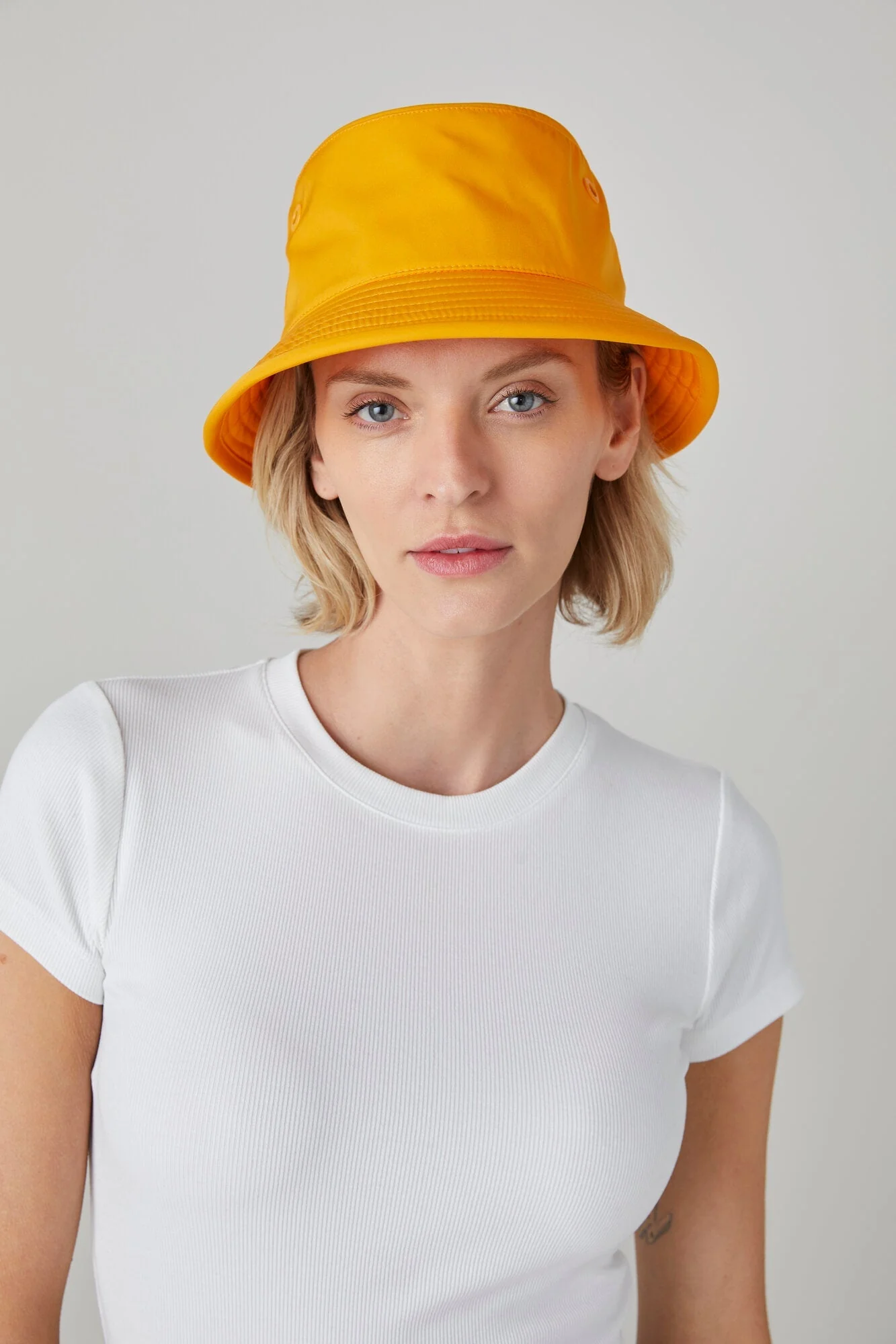 T1 Performance Bucket Hat - Image 87