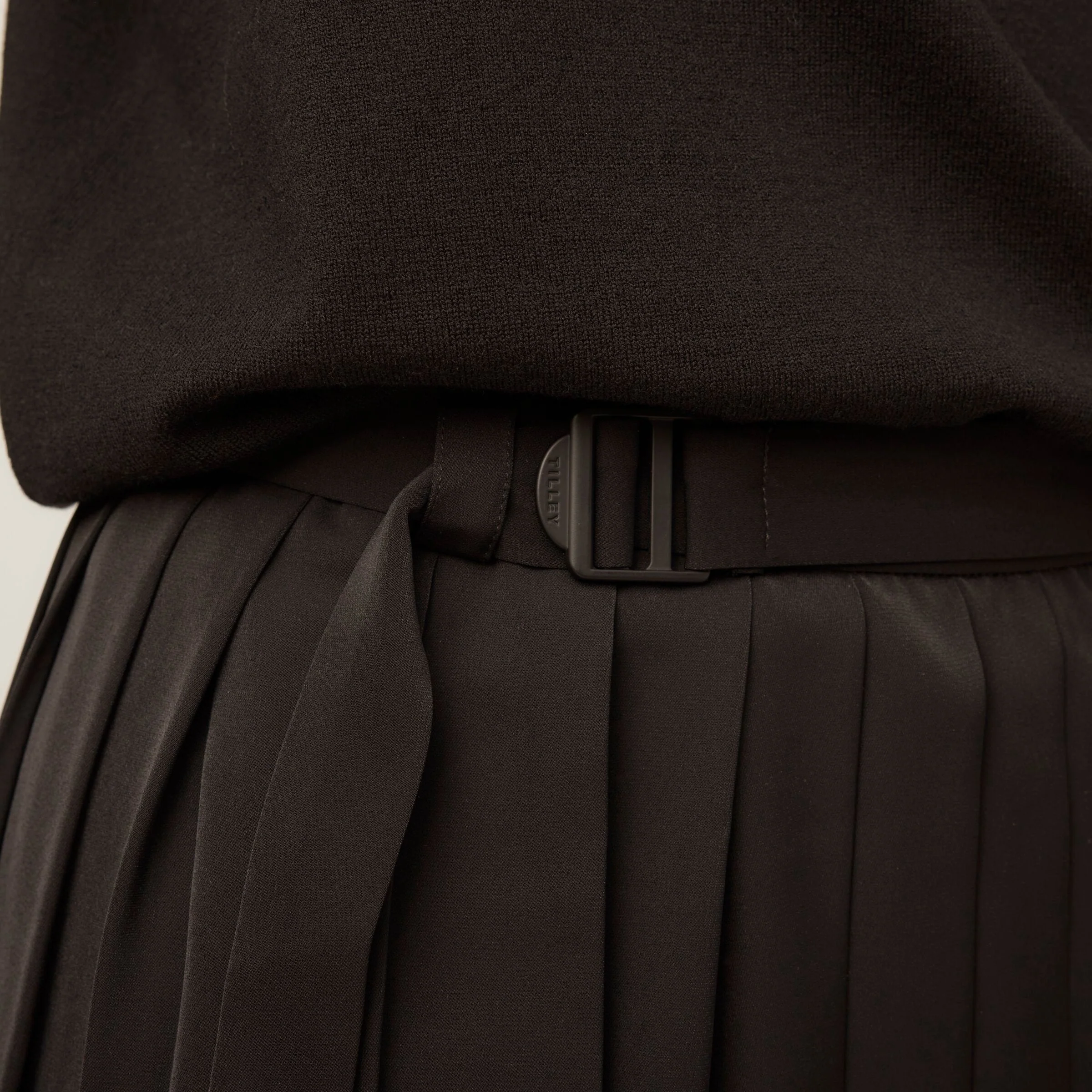 Tech Slk Pleated Skirt - Image 13