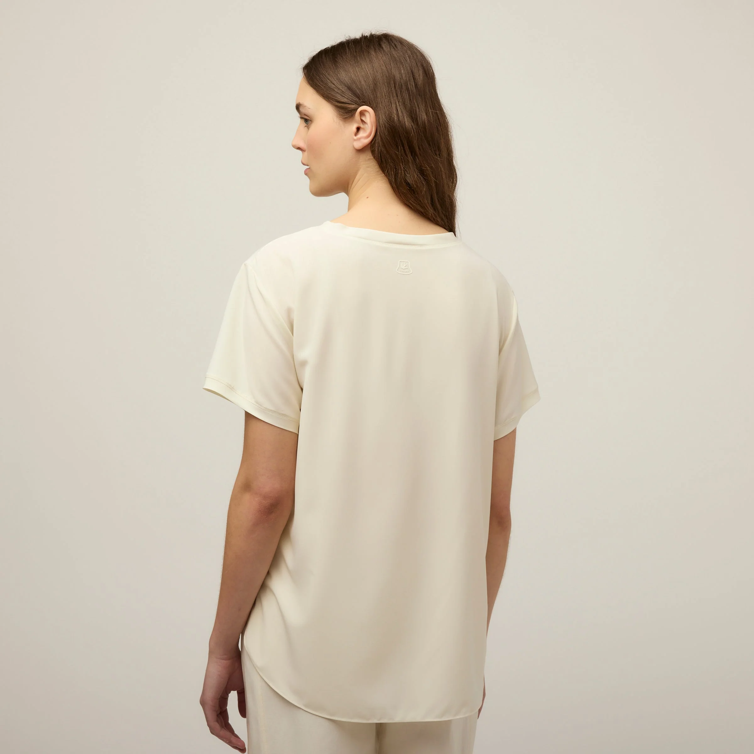 Tech Slk Tee - Image 10