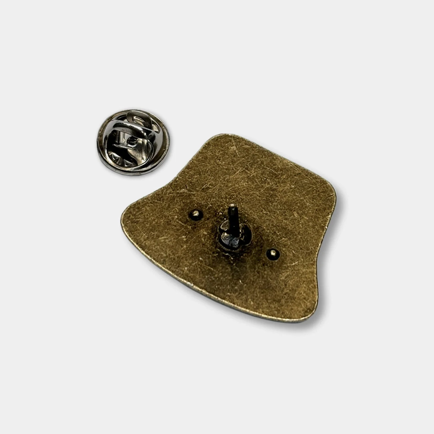 Tilley Adventure Club Hat Pin - Image 10